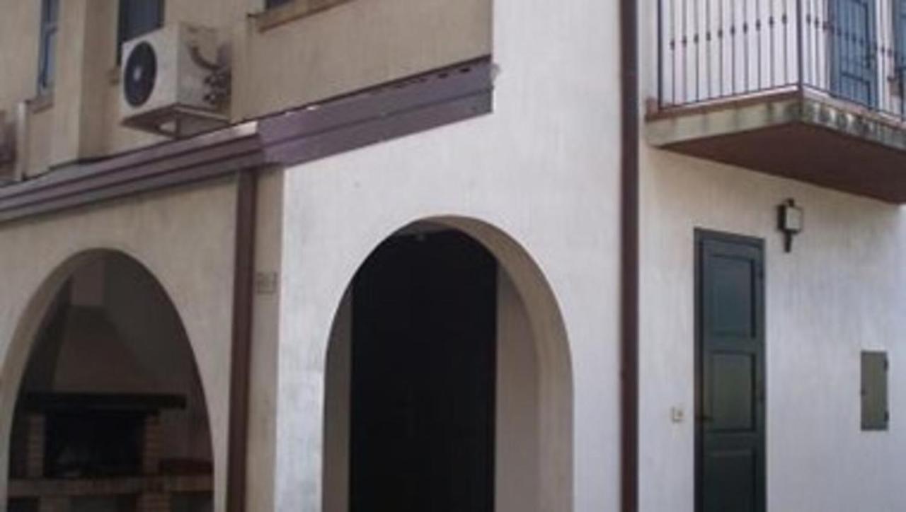 Amazing Villa With Private Garden In Bibione Exteriér fotografie
